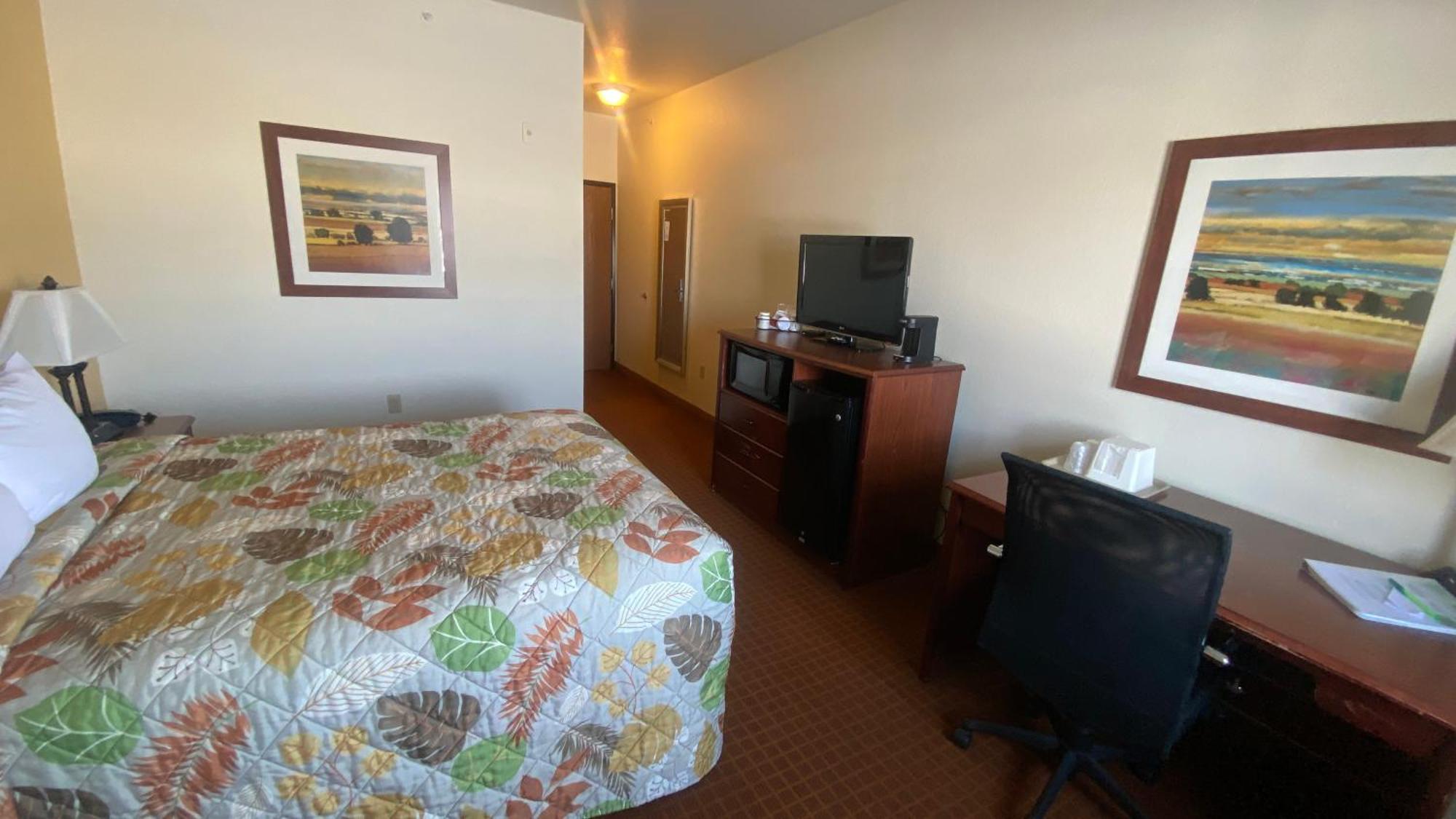Park View Inn & Suites Hoisington Near Great Bend 외부 사진
